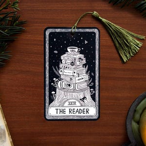 Die Leserin Tarot Karte // Lesezeichen mit Quaste