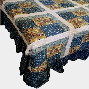 Vtg 70s Floral Ruffle Bedspread, Patchwork Quilt Print, Dark Cottagecore Queen