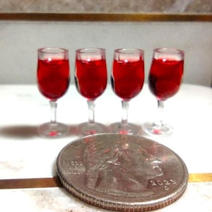 1:12 Scale Miniature Glasses Of Red Wine For Dollhouse / Set Of 4