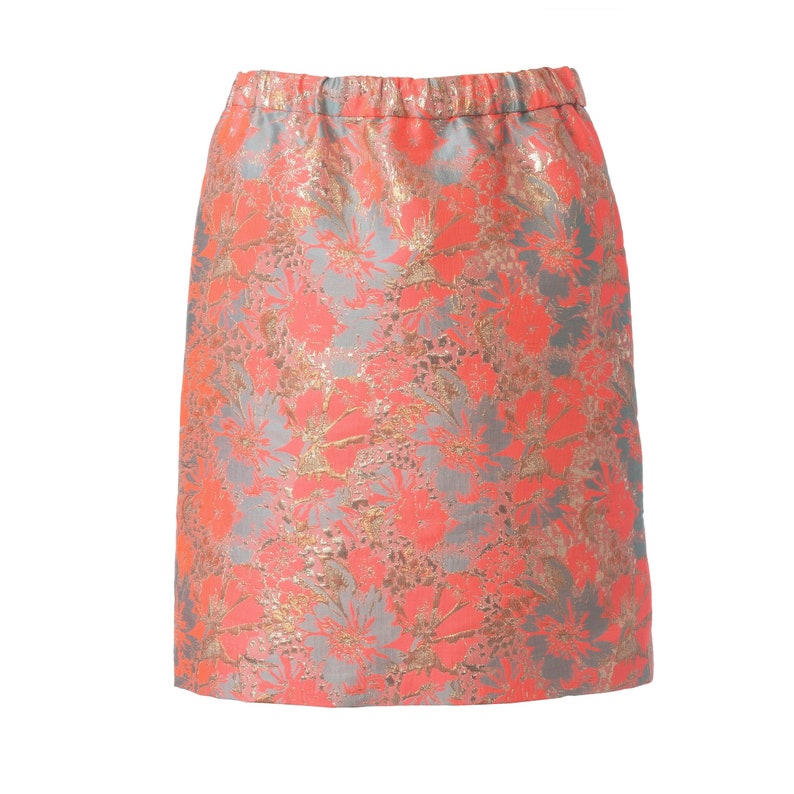 Burda Style Pattern No. 6073 Skirt 3 lengths Rubber waistband, narrow shape image 3