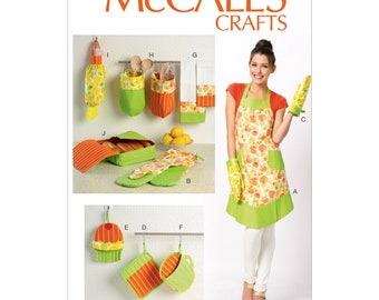 McCalls sewing pattern M6978 - Kitchen utensils - apron, glove, utensil holder...