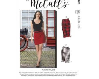 McCalls pattern M8051 - narrow skirt