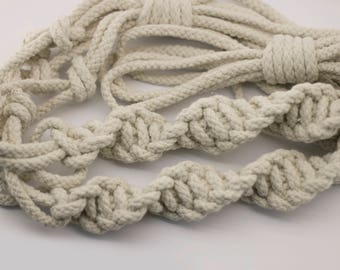 Chunky macrame plant hanger (chromosome) - extra long