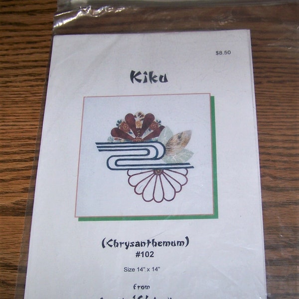 Grannie 'G' Applique KIKU (Chrysanthemum) #102 Quilt Sewing Pattern - Finished Size 14"x14"