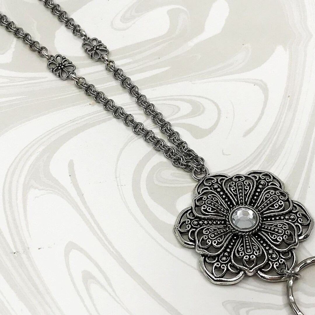 Double Bloom Flower Lanyard, Sparkly Flower Lanyard, Silver Chain ...