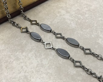 Contemporary Silver Eyeglass Chain , Geometric Reading Glasses Holder, Eyeglass Necklace, Beaded Glass Chain, Sunglasses Holder