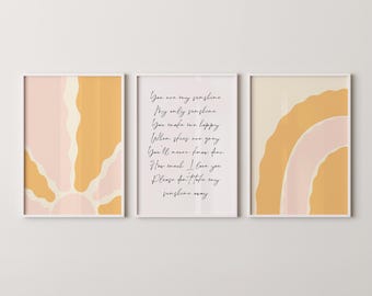 Ensemble de 3 pour chambre de bébé | Ensemble d&#39;imprimés Sunshine trio | Décoration minimaliste pour chambre d&#39;enfants | Art mural chaleureux et joyeux | Soleil et lune | Prints2paper
