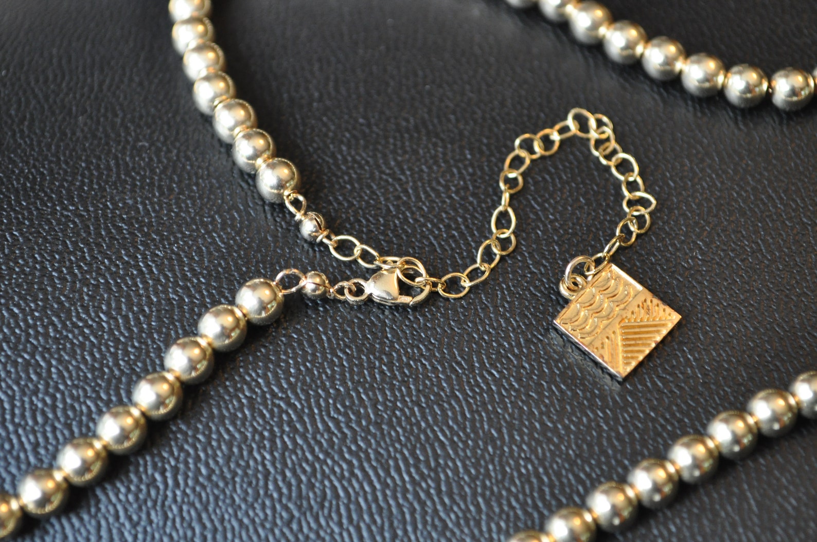 GOLD FILLED NECKLACE / GOLD
