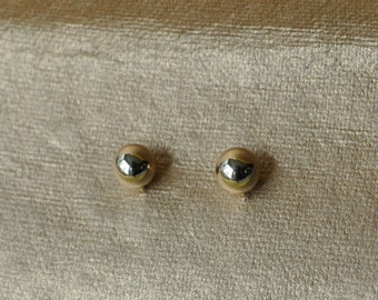 Gold earrings, 5mm Gold Filled stud earrings, gold stud earrings, round gold earrings, gold bead earrings, 5mm gold stud earrings,  earrings