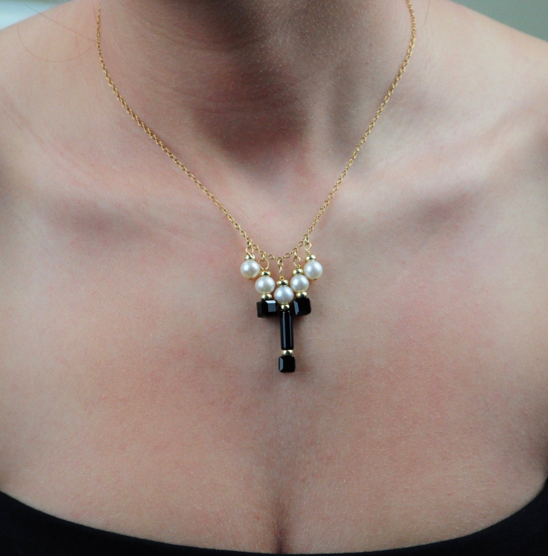 Gold Chain Necklace, Pearl Necklace, Gold Necklace, White Pearl Chain Necklace, Black Necklace ...