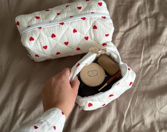 Cotton cosmetic bag "I heart you" | Quilted makeup bag | Makeup bag | Hearts | Handmade makeup bag | S & L