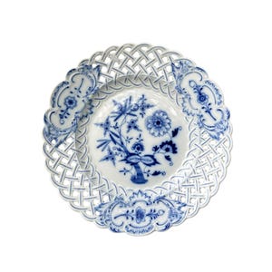 Antique Meissen Porcelain China Blue Onion Reticulated Plate  Blue and White Porcelain