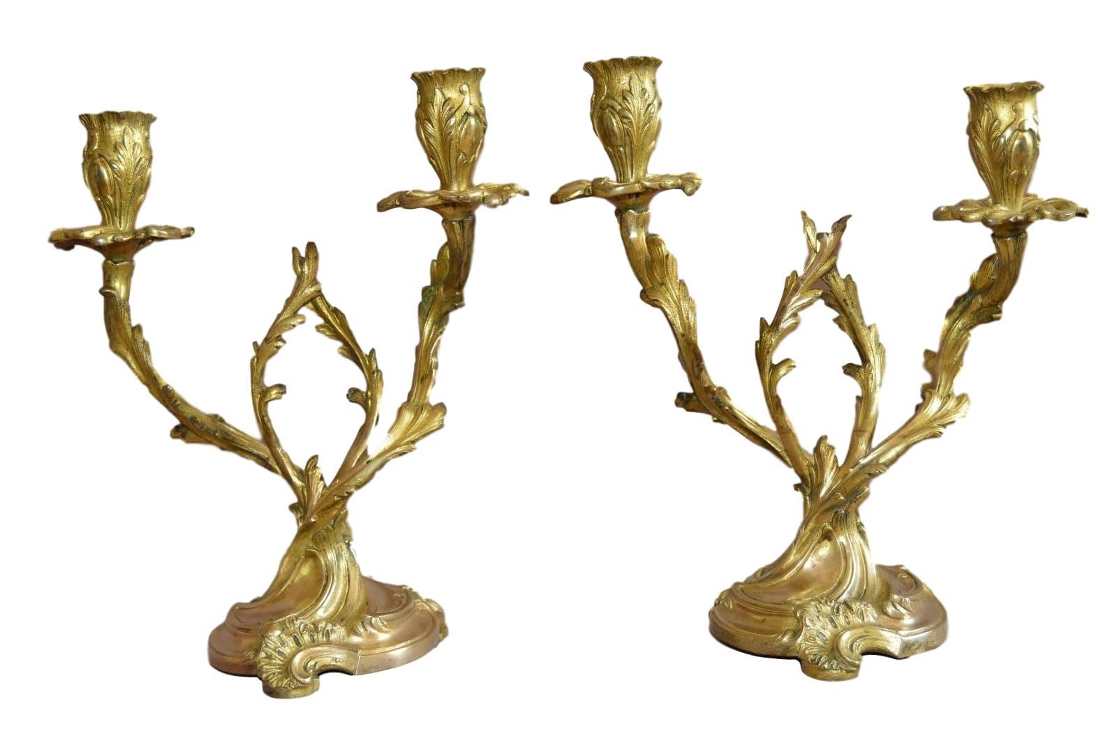 Une Français Paire de Chandeliers en Bronze Ormolu Style Rococo - Candélabre Romantique Doré 19Ème S