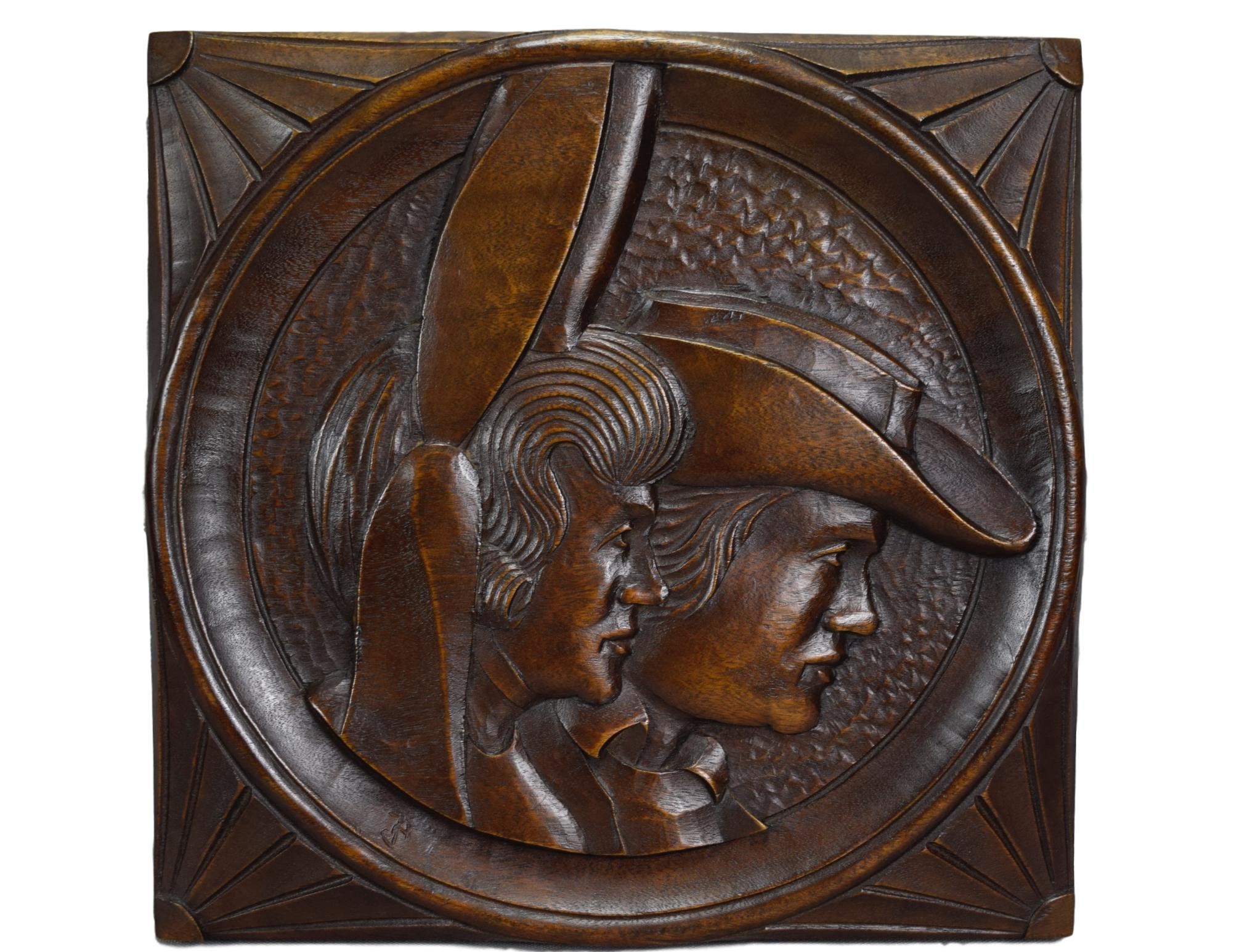 Français Rustic Breton Couple Portrait Main Carved Wood Wall Panel - Figures Brittany Carving França