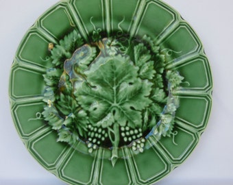French Antique Majolica Sarreguemines Plate - Green Vine Grapevine Plate - French Country Cottage Wall Plate