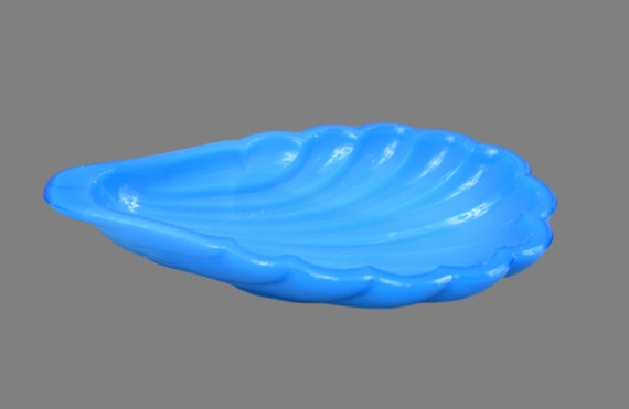 Set of 4 French Vallerysthal Portieux Blue Opaline Shells