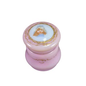 Vintage French Pink Opaline Box 19th Century Elegant Trinket Box