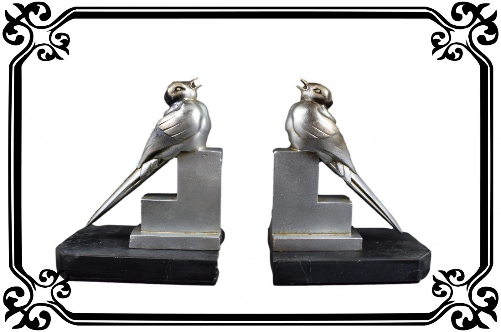 Art Déco Paire d'oiseaux Bookends sur Marbre