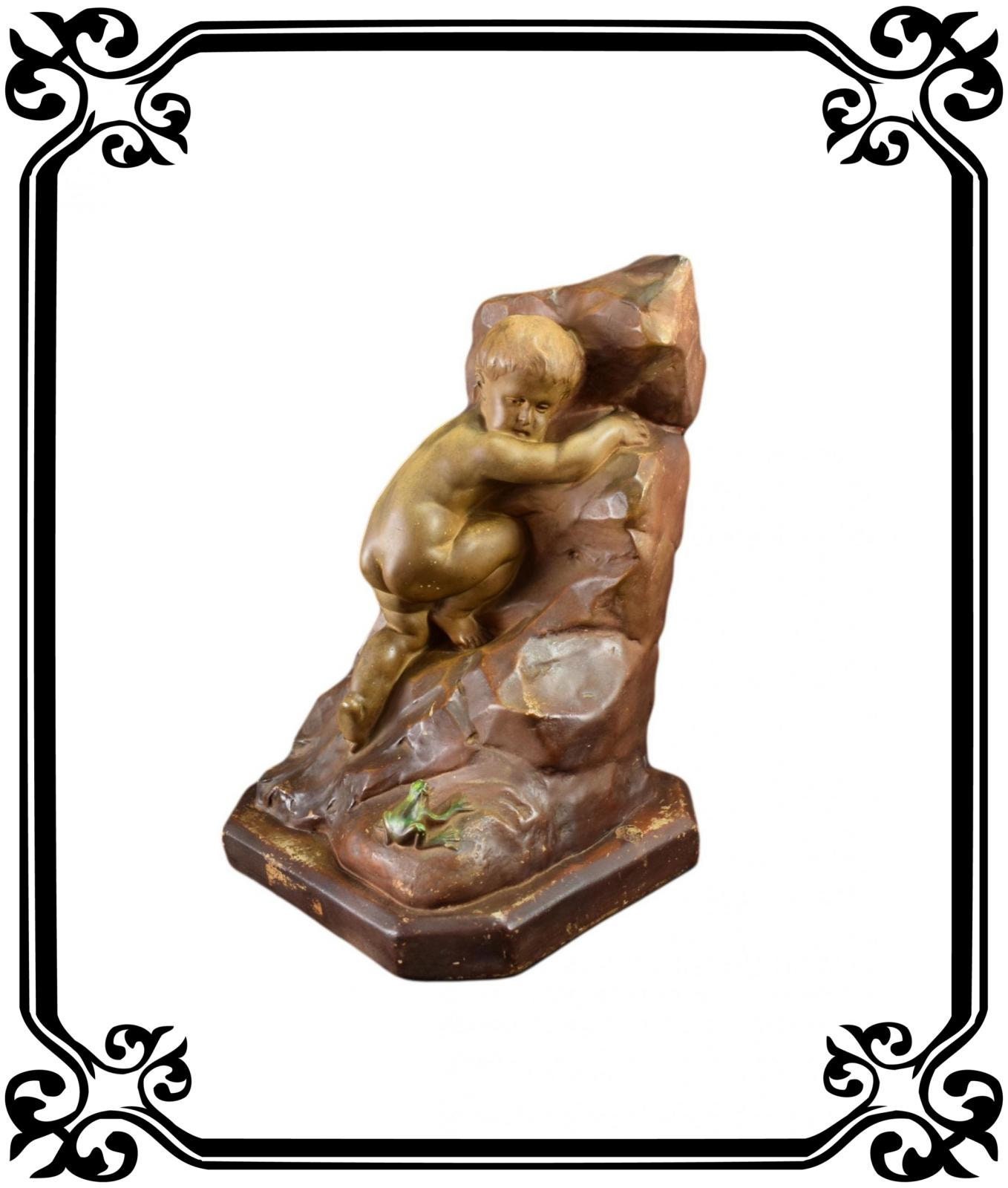 Vintage Français Antique Sculpture Plaster Child