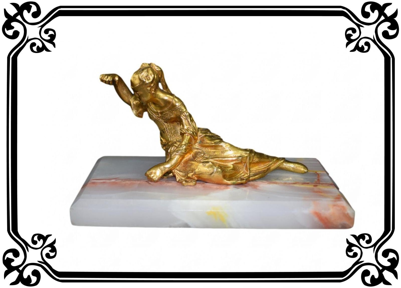 Vintage Français Paperweight Gallant Femme