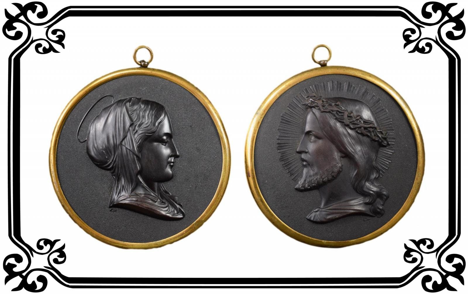 Français Paire Antique de Médaillons Religieux Bois Durci 19Ème