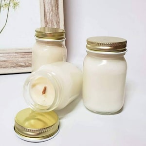 Sample Size Kaarsen in Mini Mason Jars houten lont Soy Candle Set van 2 Natuurlijke Kous Stuffer HandPoured Candle Primitieve Boerderij Decor