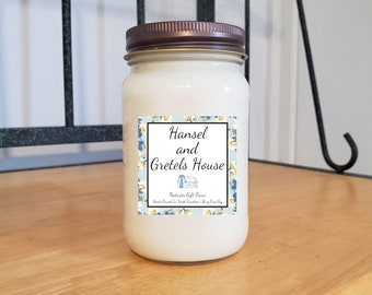 Hansel and Gretels House Candle, wooden wick Soy Candle in Mason Jar, Christmas Candle, Holiday Candle, Gingerbread Candle, Bakery Candle