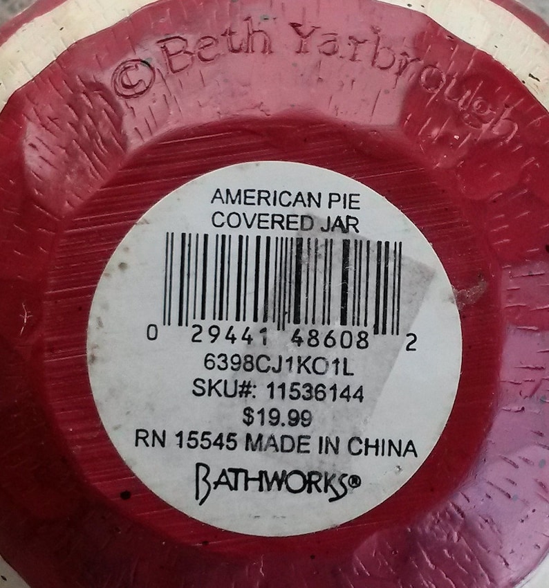 Vintage American Pie Covered Apple Dish by Beth Yarbrough