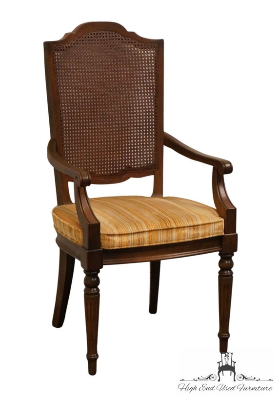 本日限り！ETHAN ALLENダイニングチェア ETHAN ALLEN Classic Manor Solid Maple Cane Back Dining Arm Chair