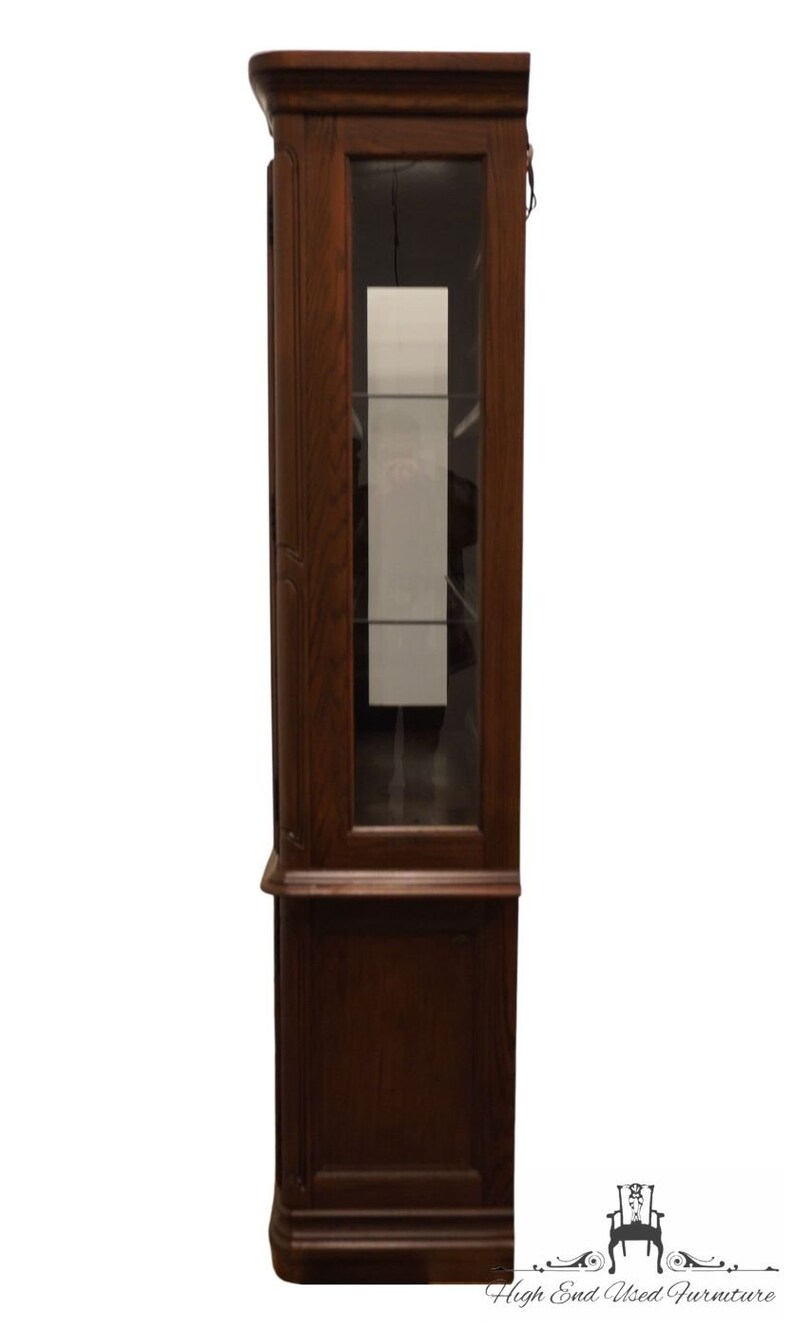 AMERICAN DREW Solid Walnut Italian Mediterranean Style 58 Lighted Display China Cabinet 92-824 / 92-825 image 8