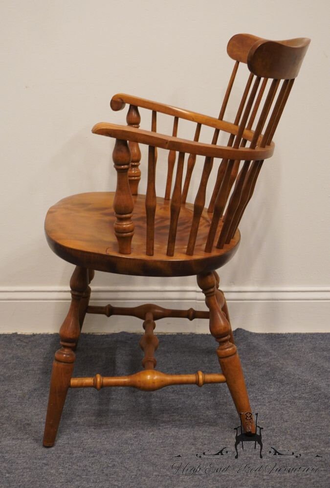 NICHOLS & STONE Solid Hard Rock Maple Colonial Early American Comb