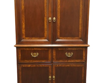 HEKMAN FURNITURE Traditional Style 39&quot; Banded Mahogany TV Media Chest / Armoire