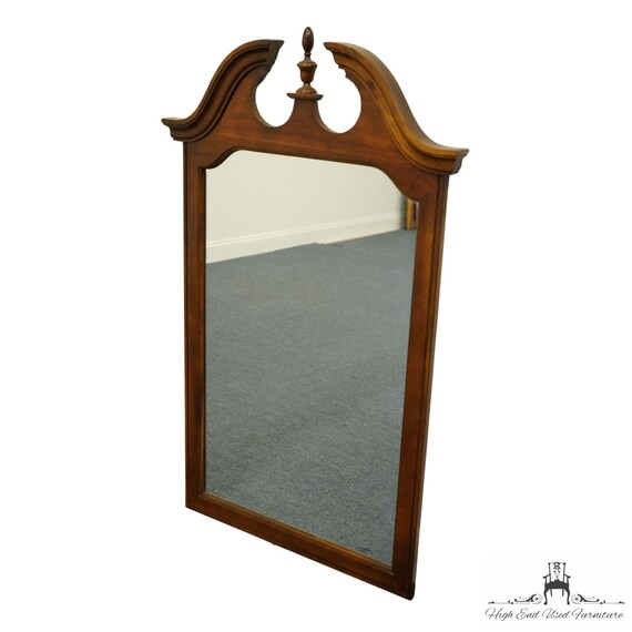 THOMASVILLE FURNITURE Collector s Cherry Traditional Style 31