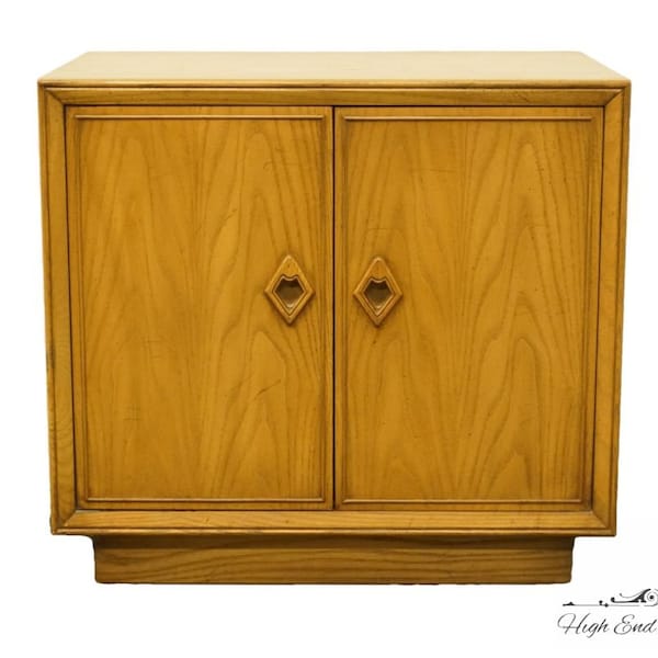 White of Mebane Furniture Etsy