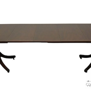 BAKER FURNITURE Banded Mahogany Traditional Chippendale Style 120" Double Pedestal Dining Table