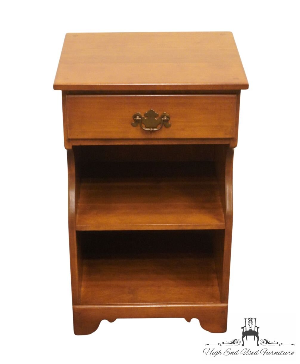 ETHAN ALLEN BAUMRITTER Heirloom Nutmeg Maple Colonial Early