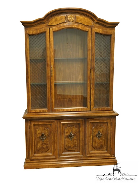 BERNHARDT FURNITURE Italian Provincial Style 49 Lighted Display