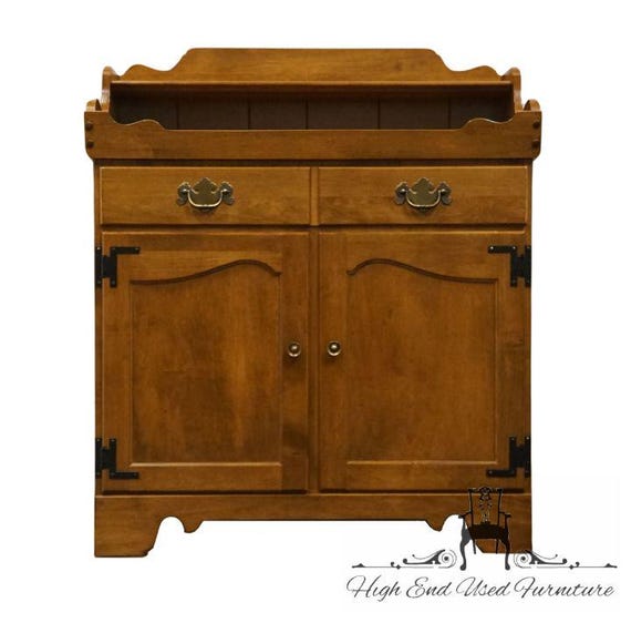 ETHAN ALLEN Heirloom Nutmeg Maple Colonial Early American 34