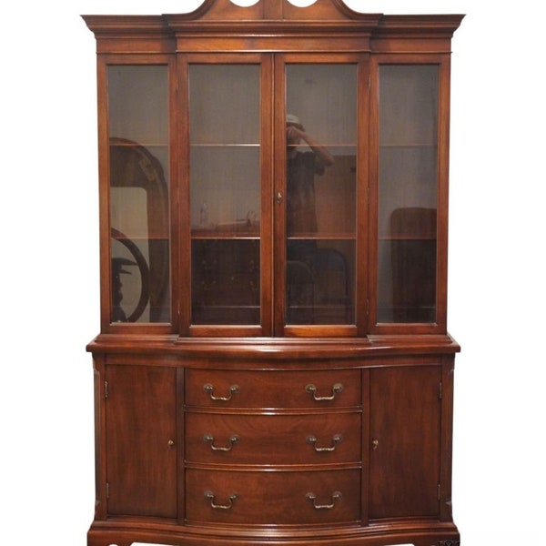 GEORGETOWN GALLERIES Mahogany Traditional Duncan Phyfe Style 48" China Cabinet