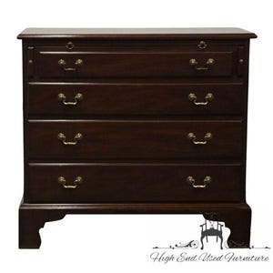 HENKEL HARRIS Traditional Style Genuine Solid Mahogany 31" Chairside Chest / End Table 2401