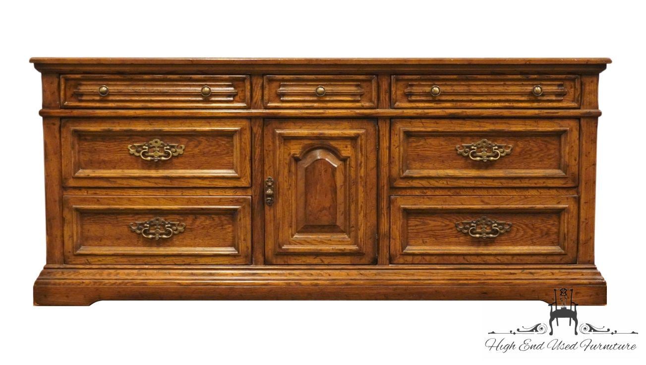 5個口のA♥DREXEL HERITAGE 5個口のA♥DREXEL HERITAGE Drexel Heritage–Hand painted chest 5