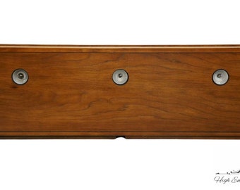 THOMASVILLE FURNITURE Mystique Collection Asian Chinoiserie Queen Size Light Bridge for Pier Group 23311-585