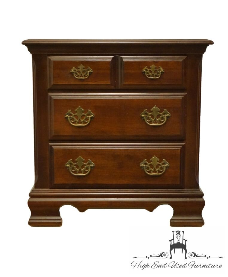 Broyhill cheap nightstand cherry