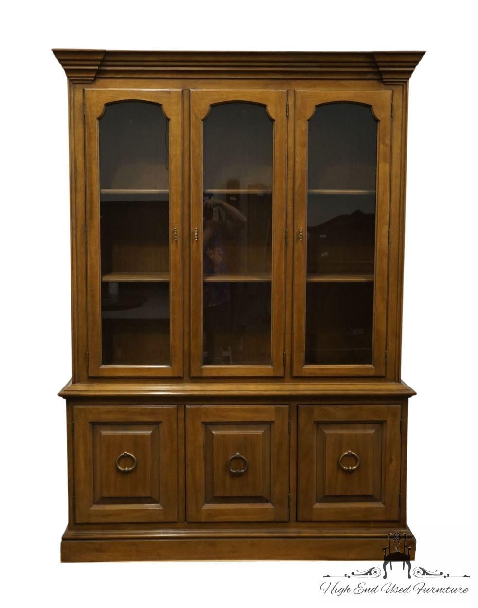 Drexel Heritage China Cabinet - Etsy