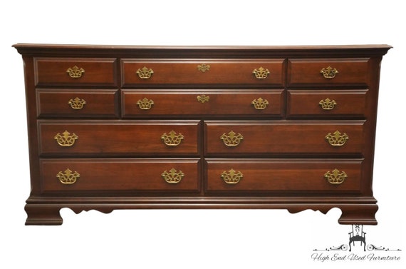 Broyhill sale bedroom dresser