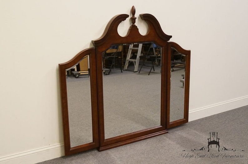 Drexel Heritage Carlton Cherry Collection 56x51 Tri Fold Mirror 105 254