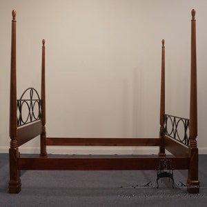 ALEXANDER JULIAN Queen Size Contemporary Modern Four Poster Bed w. Wrought Iron Detail 710-280 image 9