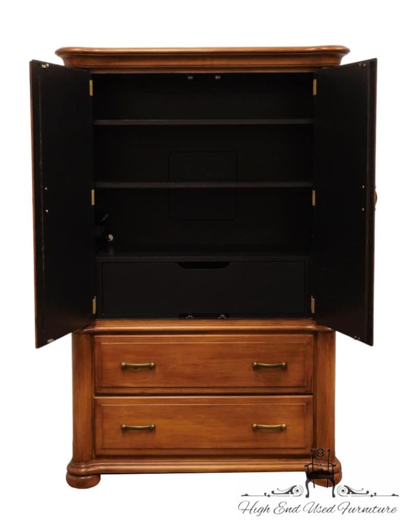 STANLEY FURNITURE Cotemporary Modern Country French 45 Clothing / Media Door Chest / Armoire 59723-14-53645 image 3