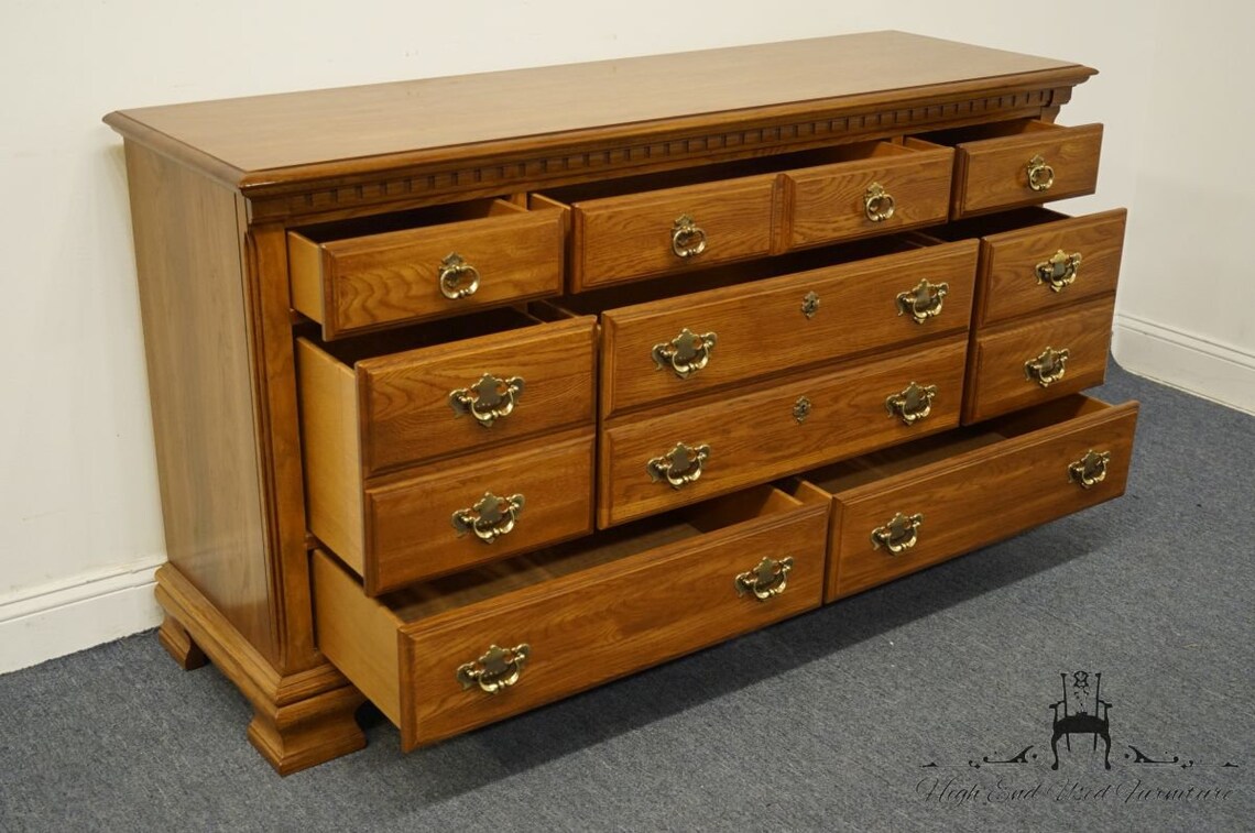 Kincaid Furniture Hunter's Run Collection Oak 62 Etsy