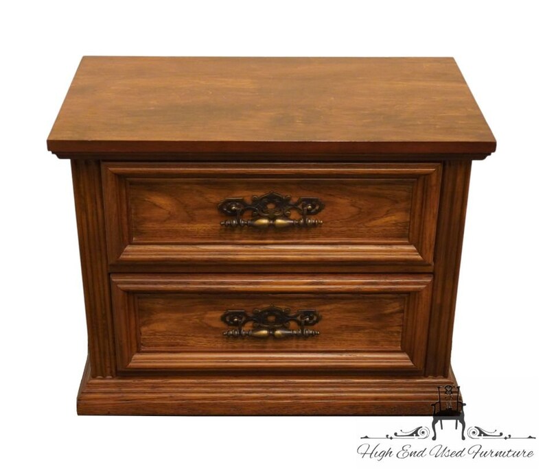 DREXEL FURNITURE Lisbon Collection Solid Pecan Rustic European 28 Two Drawer Nightstand 212-24-270 image 3